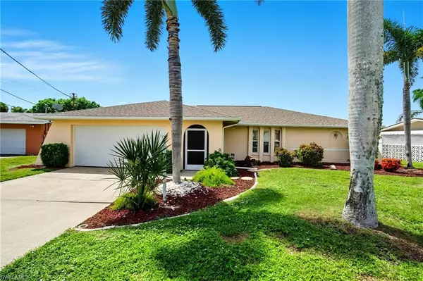 5252 Seminole CT, Cape Coral, FL 33904
