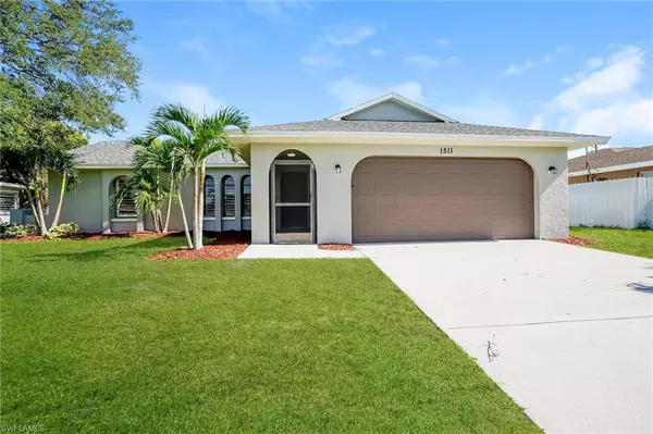 1511 SE 33rd ST, Cape Coral, FL 33904