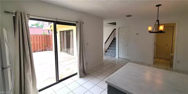 Fort Myers, FL 33907,12348 Woodrose CT #1