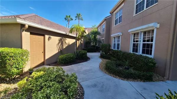 Fort Myers, FL 33919,14571 Daffodil DR #2006