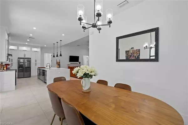 Naples, FL 34120,106 18th AVE NE