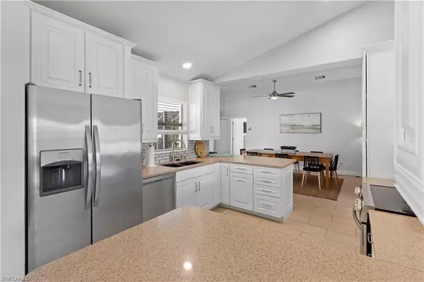 Cape Coral, FL 33914,245 SW 44th TER