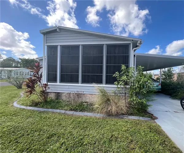 Fort Myers, FL 33905,9849 Creekwood LN