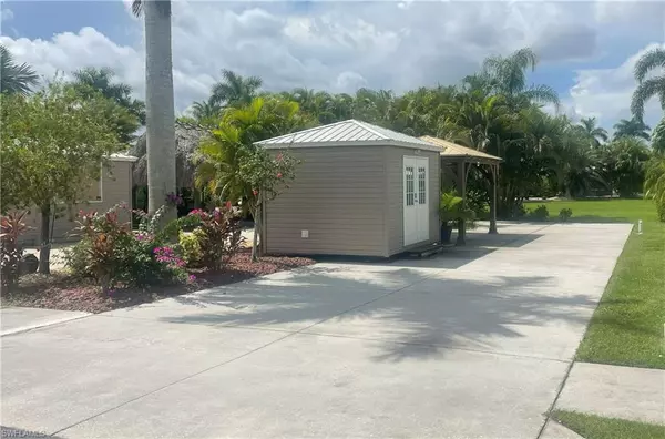 5509 Cypress Trail Resort CIR, Fort Myers, FL 33905