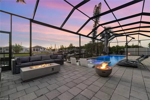 Cape Coral, FL 33904,5306 Cortez CT