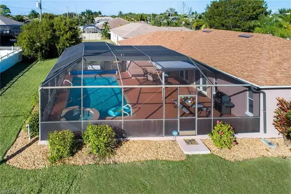 Cape Coral, FL 33914,3832 SW 20th AVE