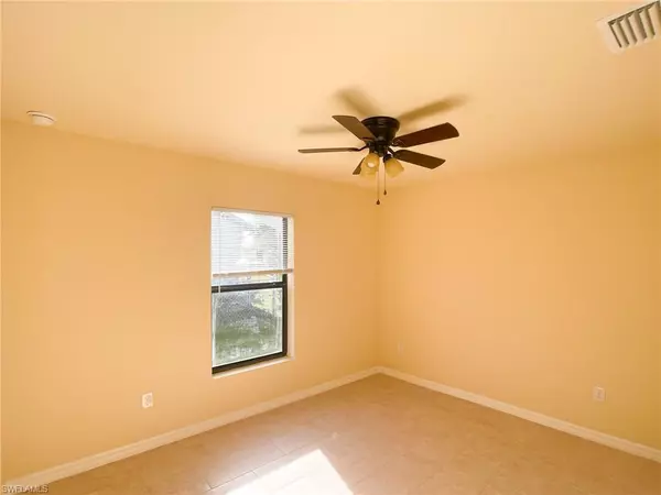 Cape Coral, FL 33909,125 NE 7th TER