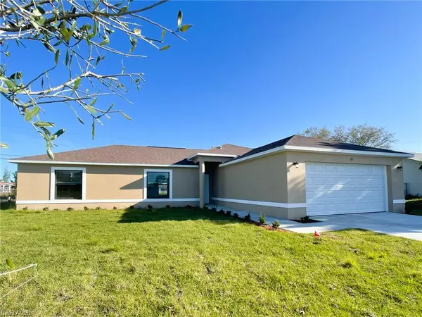 125 NE 7th TER, Cape Coral, FL 33909