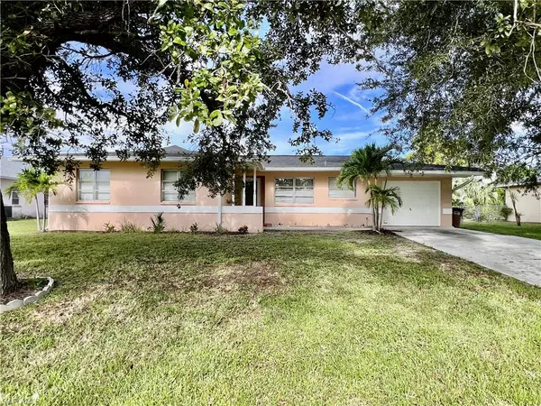 2326 SE 8th AVE, Cape Coral, FL 33990