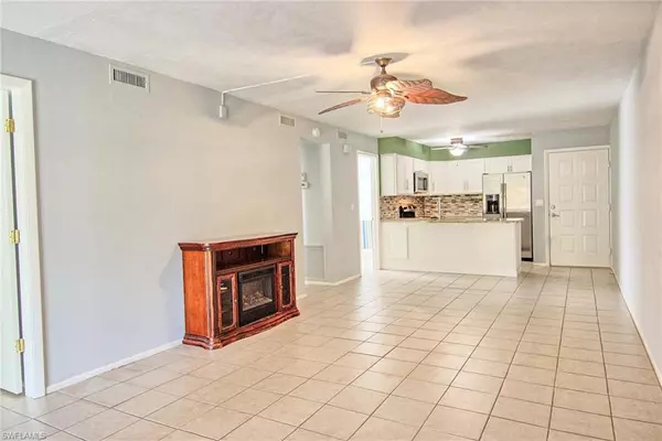 Cape Coral, FL 33909,1100 Pondella RD #807