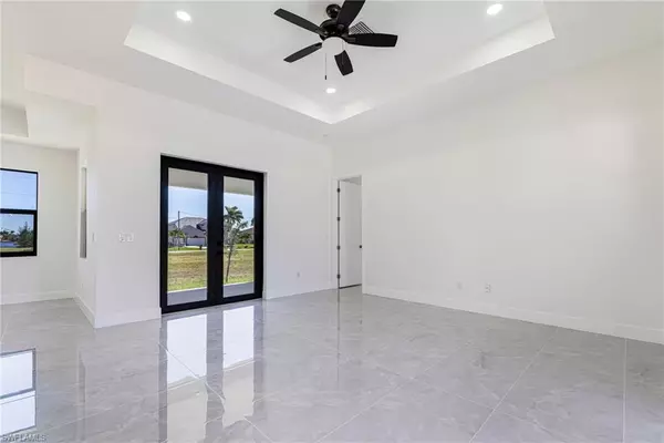 Cape Coral, FL 33993,Address not disclosed