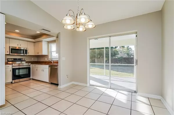 Cape Coral, FL 33990,220 SE 13th ST