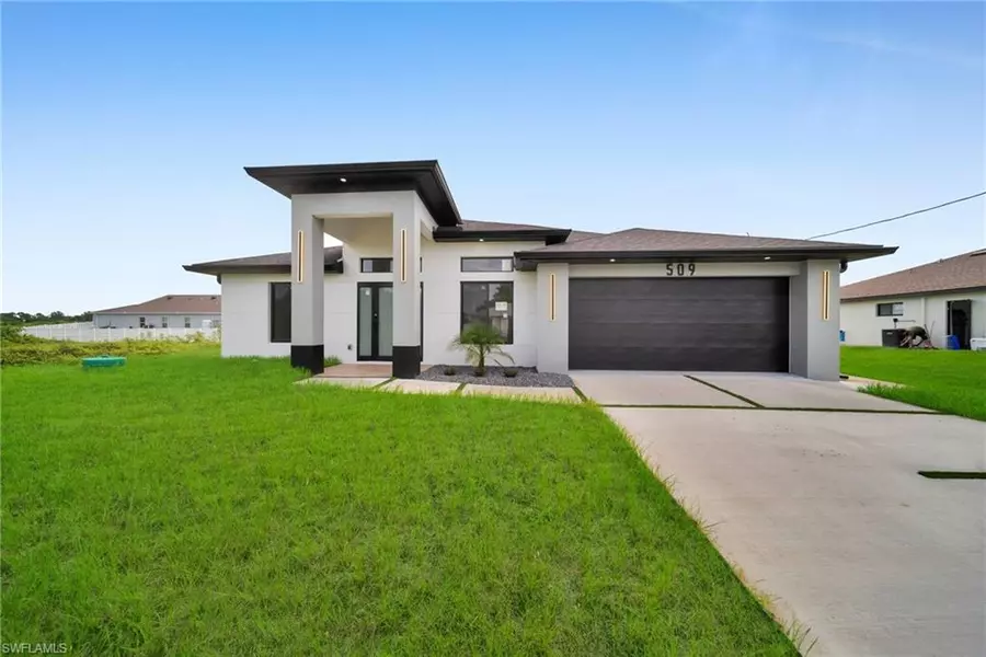 509 Caywood AVE S, Lehigh Acres, FL 33974