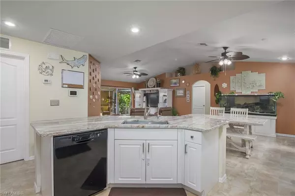 Cape Coral, FL 33909,4412 Ramsey BLVD