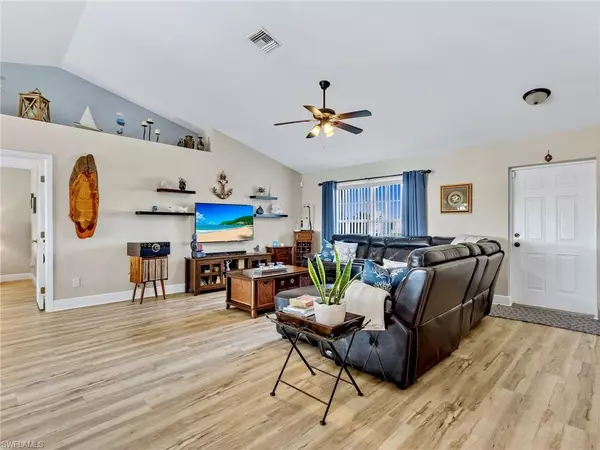 Cape Coral, FL 33909,2707 NE 5th PL