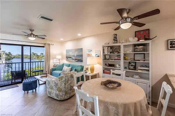 Sanibel, FL 33957,2320 Wooster LN #7