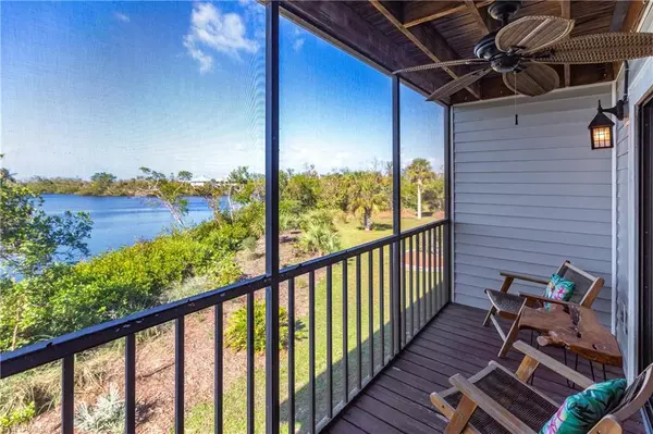 Sanibel, FL 33957,2320 Wooster LN #7