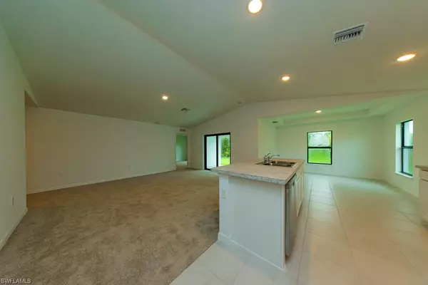 Lehigh Acres, FL 33976,4009 2nd ST SW