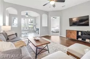 Naples, FL 34110,1320 Charleston Square DR #103
