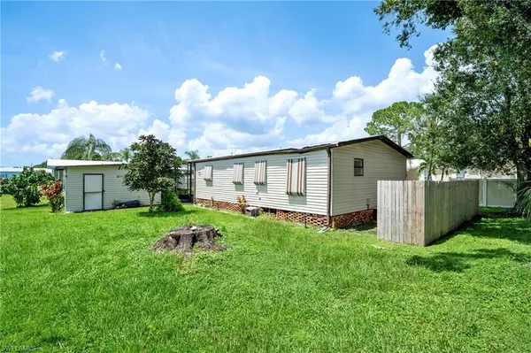 Fort Myers, FL 33905,5391 Countrydale CT