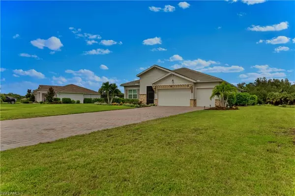 Alva, FL 33920,2071 Hickeys Creekside DR