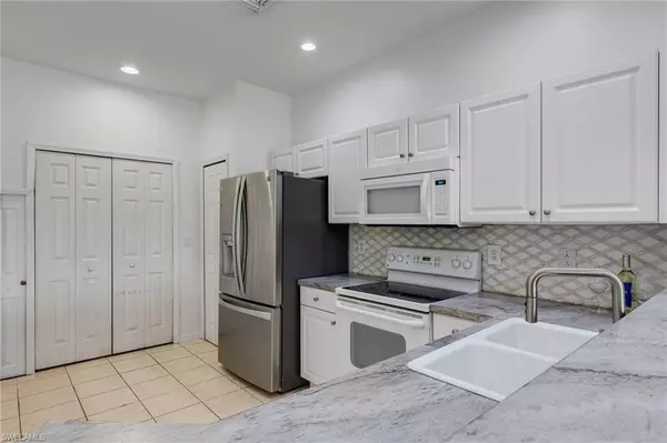 Fort Myers, FL 33916,3511 Milan DR #204