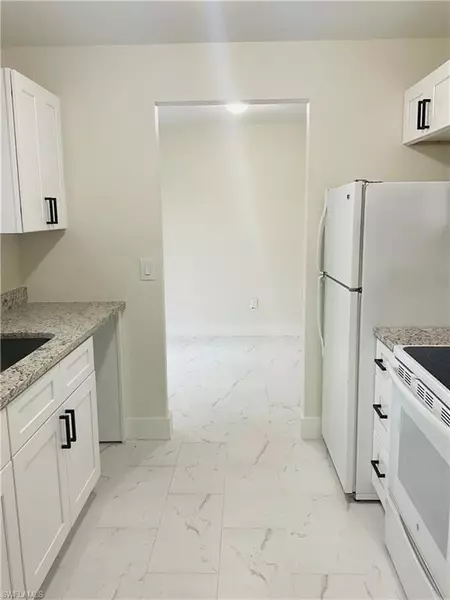 2243 South ST, Fort Myers, FL 33901