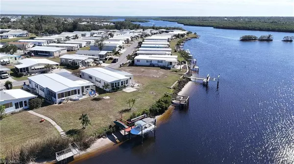 North Port, FL 34287,142 Martinique RD