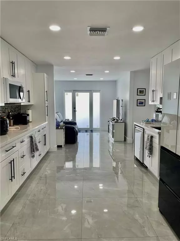 St. James City, FL 33956,2351 Oleander ST