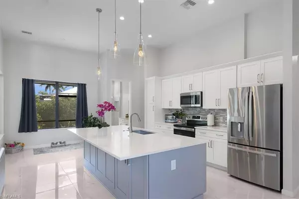 Bonita Springs, FL 34135,27025 BELLE RIO DR