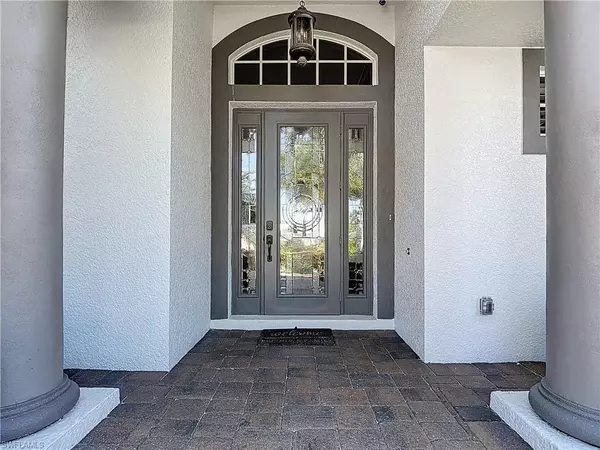 Cape Coral, FL 33904,5257 Nautilus DR