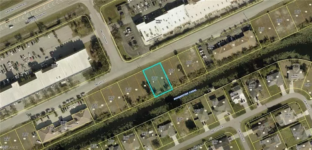 Cape Coral, FL 33991,910 SW 4th ST