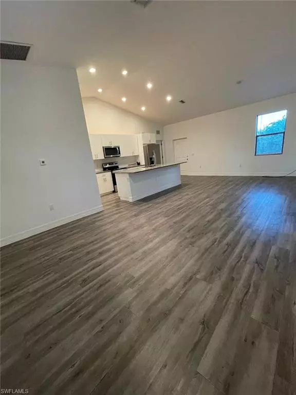 Labelle, FL 33935,8027 Buttercup CIR