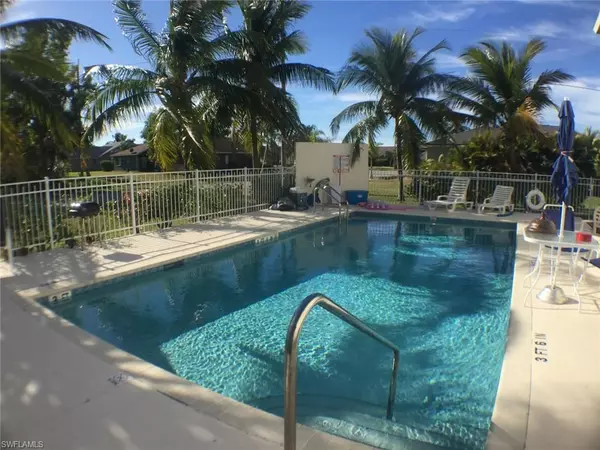 Cape Coral, FL 33914,5612 Rose Garden RD #201
