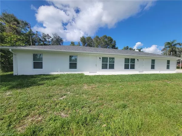Fort Myers, FL 33901,2156 Edison AVE