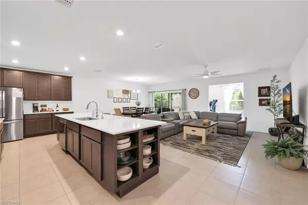 Lehigh Acres, FL 33971,1131 Alvin AVE