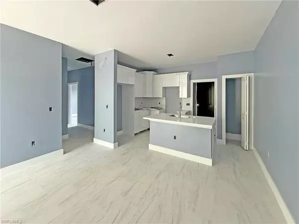 Fort Myers, FL 33916,2103 French ST