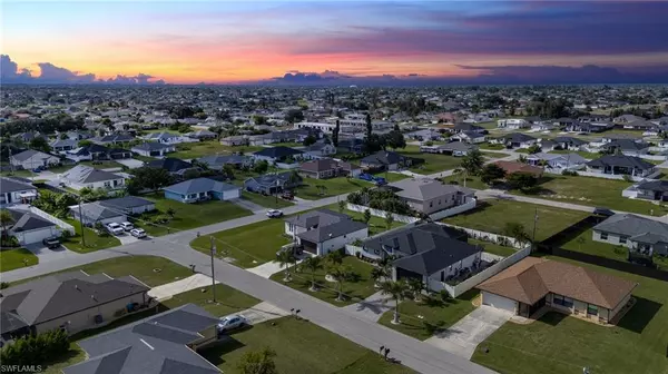 Cape Coral, FL 33909,307 NE 6th TER