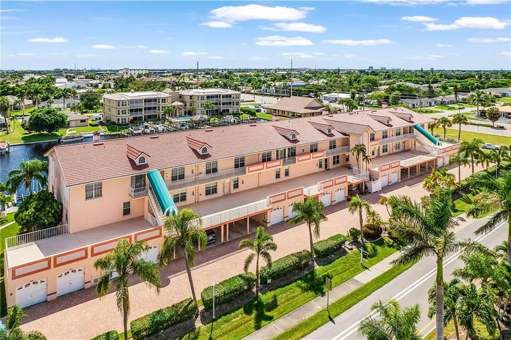 Cape Coral, FL 33904,1614 Beach PKWY #102