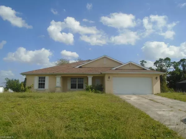 3623 NE 17th PL, Cape Coral, FL 33909