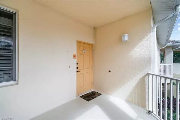 Fort Myers, FL 33912,19470 Cromwell CT #204