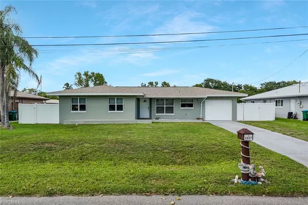 Cape Coral, FL 33904,1317 Everest PKWY
