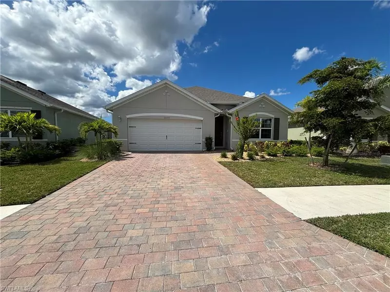 20493 Camino Torcido LOOP, North Fort Myers, FL 33917