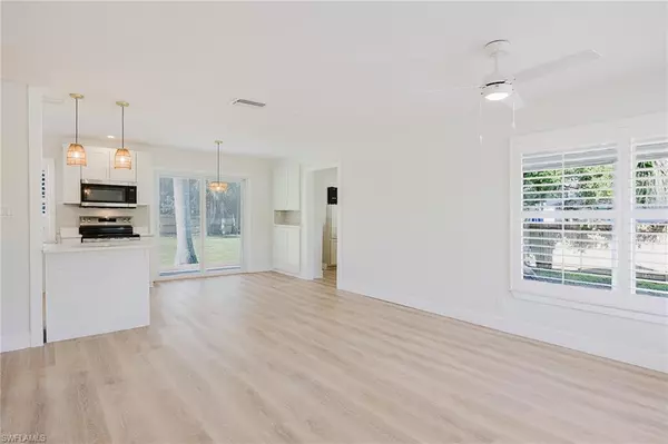 Punta Gorda, FL 33950,213 W McKenzie ST