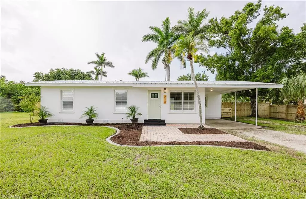 Punta Gorda, FL 33950,213 W McKenzie ST