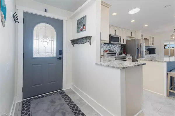 Fort Myers Beach, FL 33931,17780 Stevens BLVD