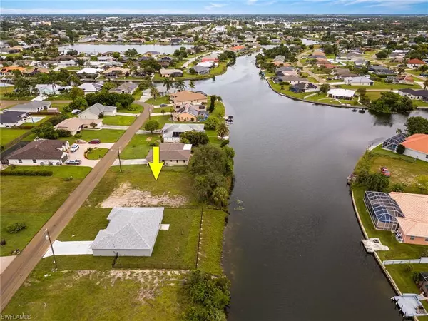 Cape Coral, FL 33909,105 NE 20th CT