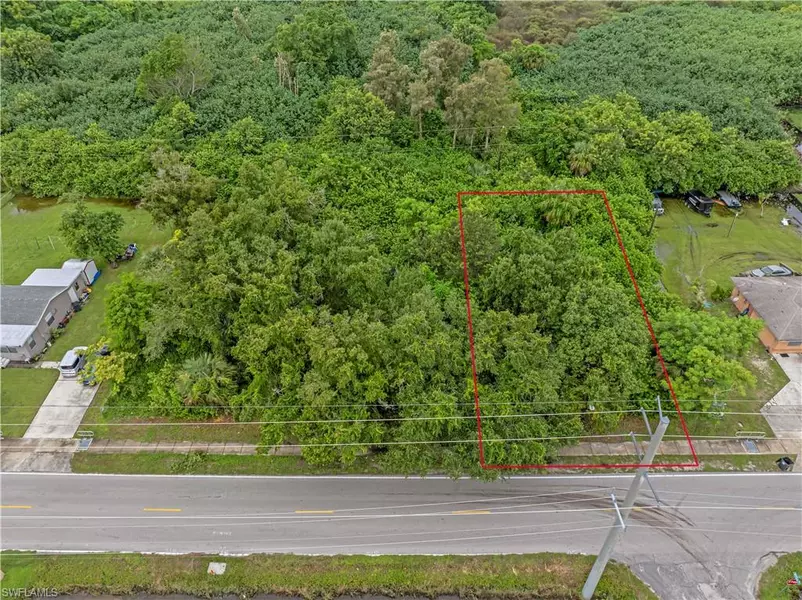 2682 Ford ST, Fort Myers, FL 33916