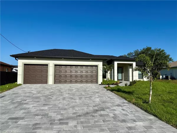 302 SW 14th AVE, Cape Coral, FL 33993
