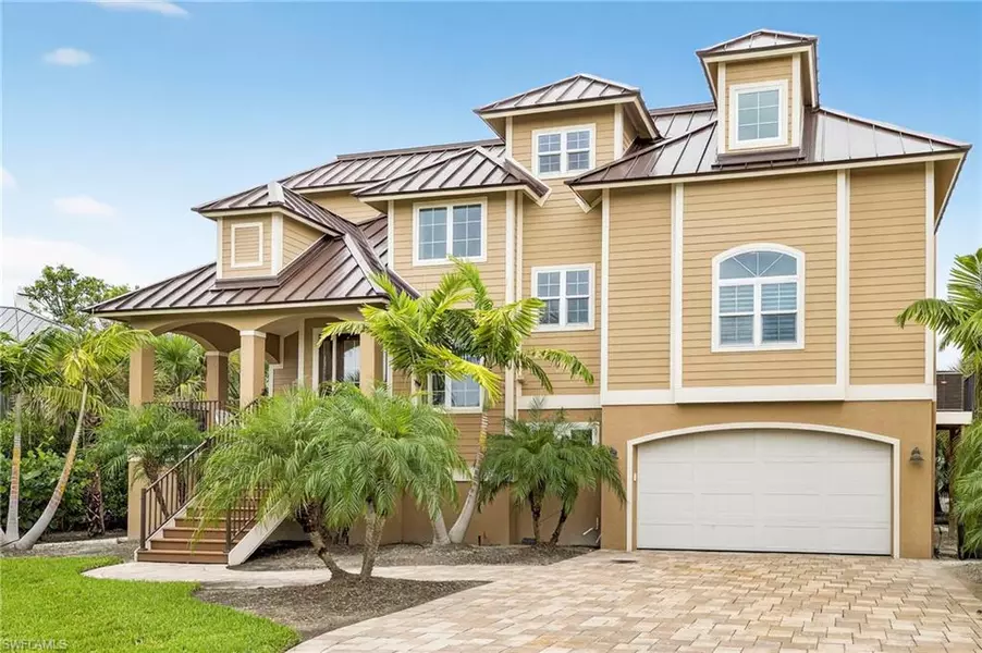 2324 Starfish LN, Sanibel, FL 33957